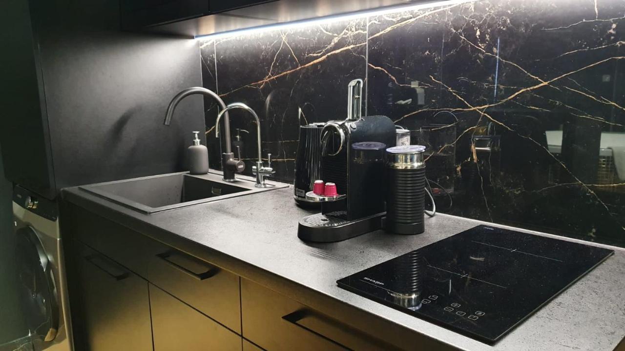Jacuzzi Glass-house Station Appartement
