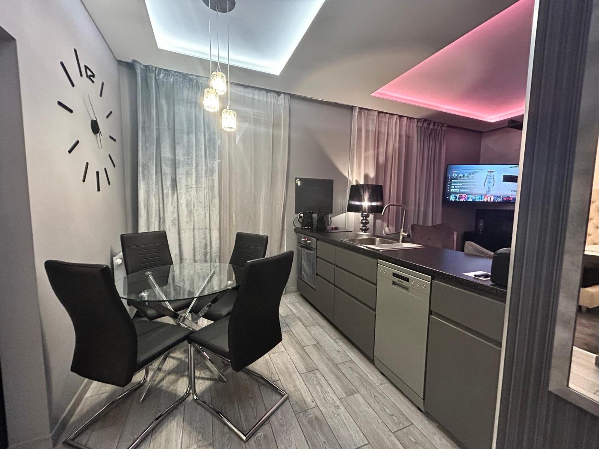 Appartement Jacuzzi Glass-house Station Krakau